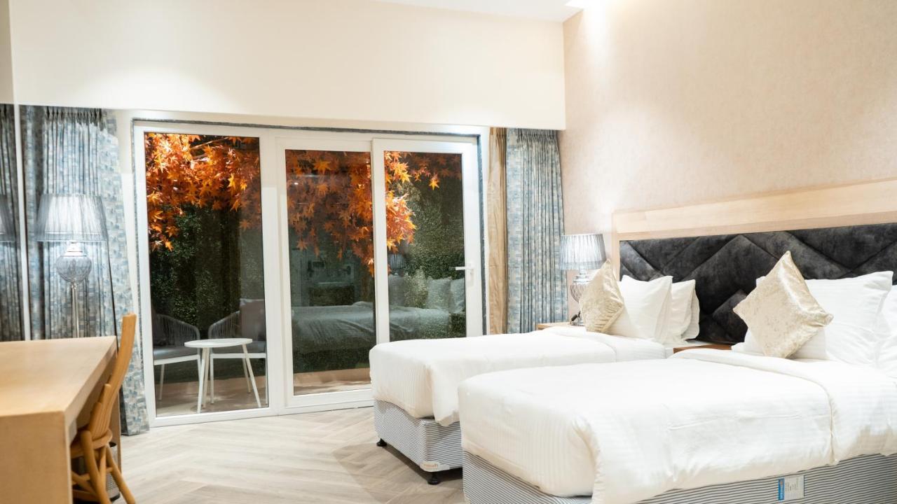 Clarks Inn Suites كانجرا المظهر الخارجي الصورة